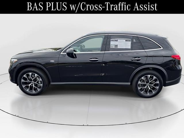 Photo of 2025 Obsidian Black Metallic Mercedes-Benz GLC 350e