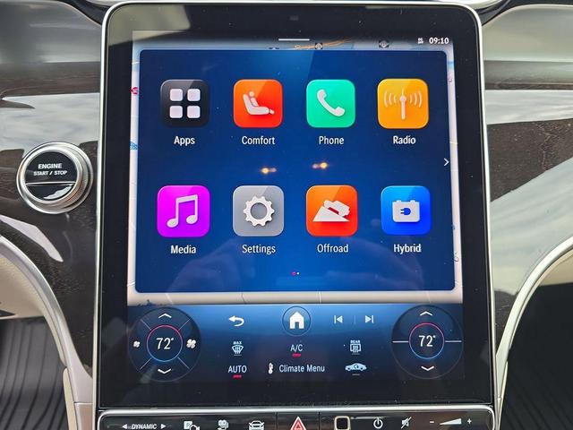 Photo of 2025 Obsidian Black Metallic Mercedes-Benz GLC 350e