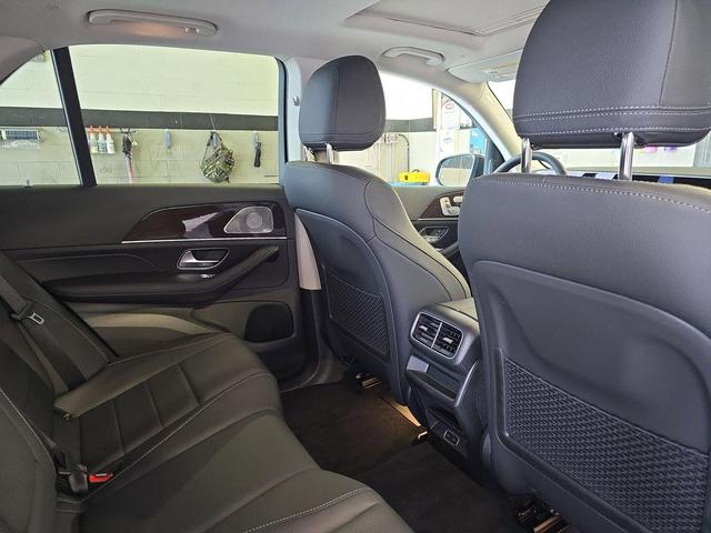 Photo of 2026 Black Mercedes-Benz GLE 350