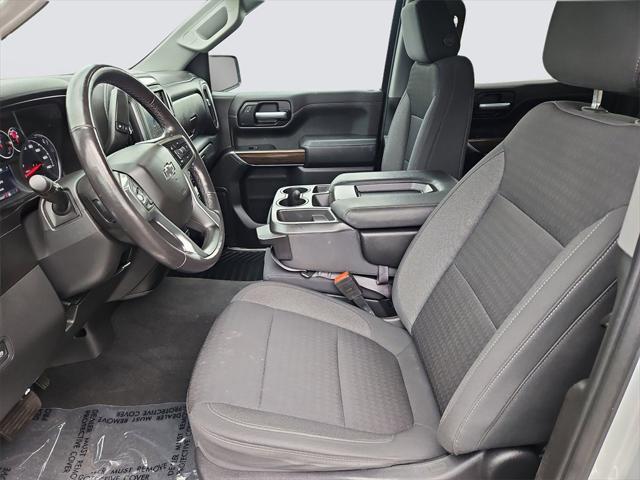 Photo of 2021 Silver Ice Metallic Chevrolet Silverado 1500