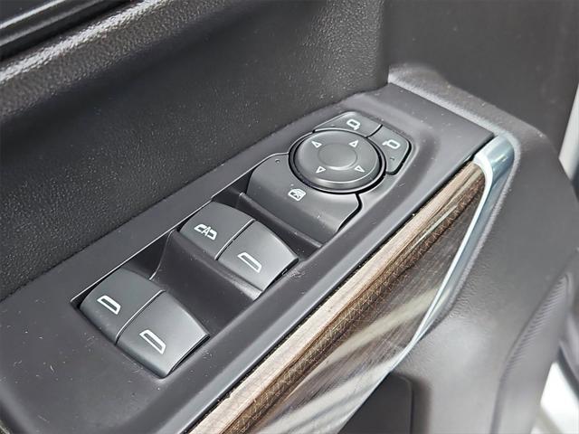 Photo of 2021 Silver Ice Metallic Chevrolet Silverado 1500