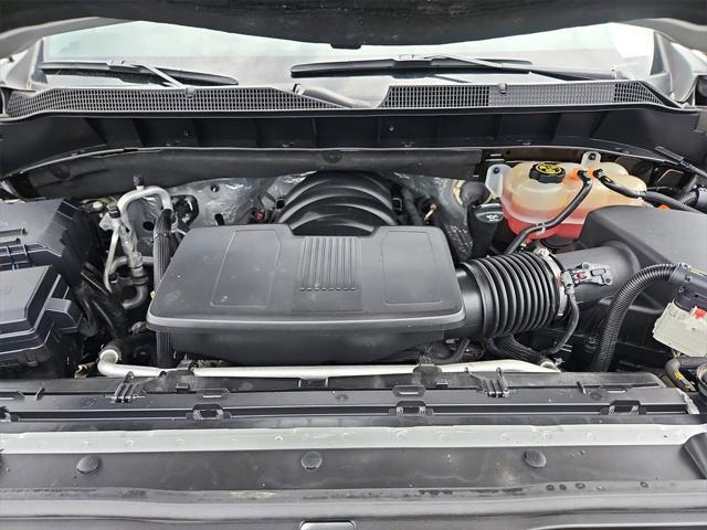 Photo of 2021 Silver Ice Metallic Chevrolet Silverado 1500
