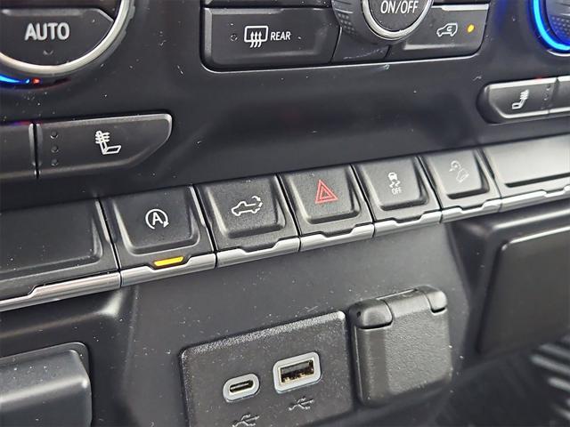 Photo of 2021 Silver Ice Metallic Chevrolet Silverado 1500