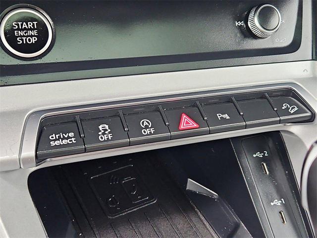 Photo of 2024  Audi Q3
