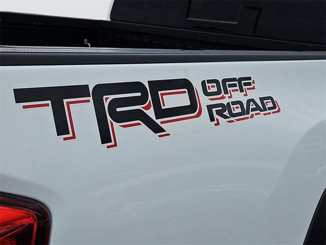 Photo of 2022 White Toyota Tacoma