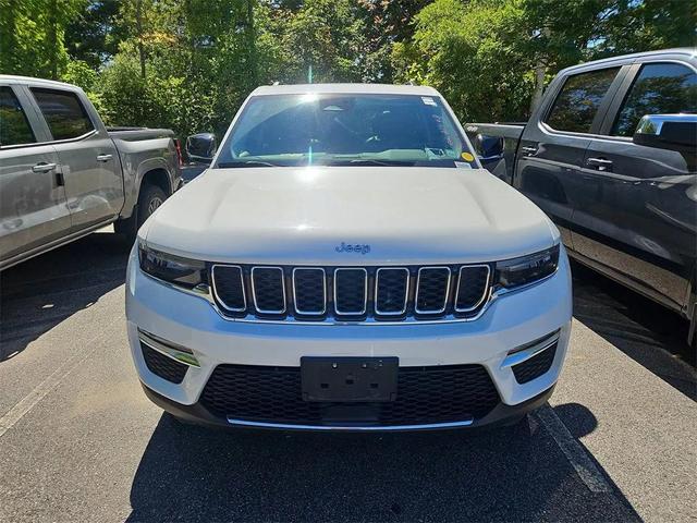 Photo of 2023 Bright White Clearcoat Jeep Grand Cherokee 4xe