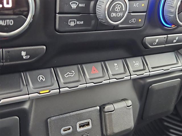 Photo of 2022 Summit White Chevrolet Silverado 1500