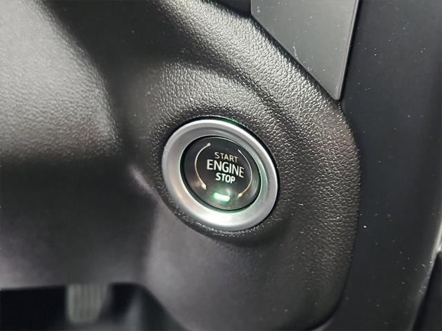 Photo of 2022 Summit White Chevrolet Silverado 2500