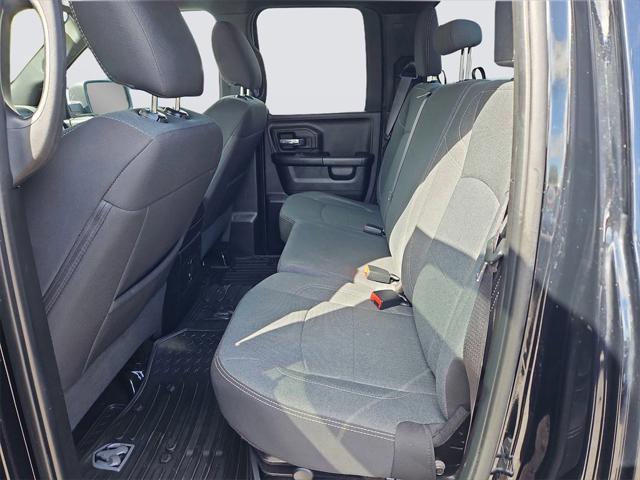 Photo of 2022 Diamond Black Cry RAM 1500 Classic