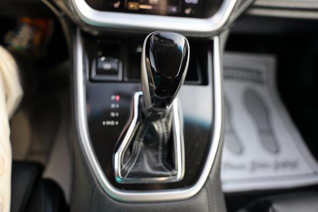 Photo of 2021 Ice Silver Metallic Subaru Outback
