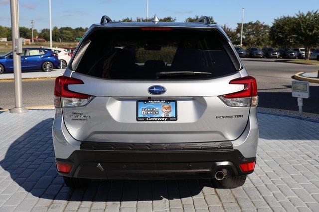Photo of 2020 Ice Silver Metallic Subaru Forester