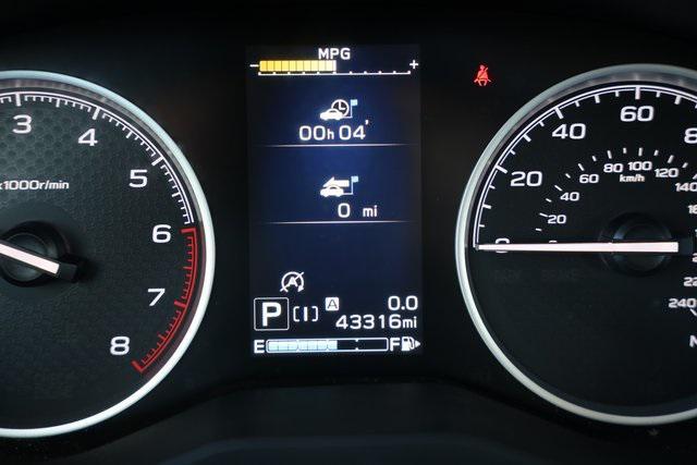 Photo of 2020 Ice Silver Metallic Subaru Forester