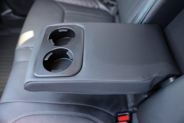 Photo of 2020 Ice Silver Metallic Subaru Forester