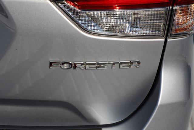 Photo of 2020 Ice Silver Metallic Subaru Forester