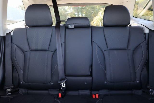 Photo of 2020 Ice Silver Metallic Subaru Forester