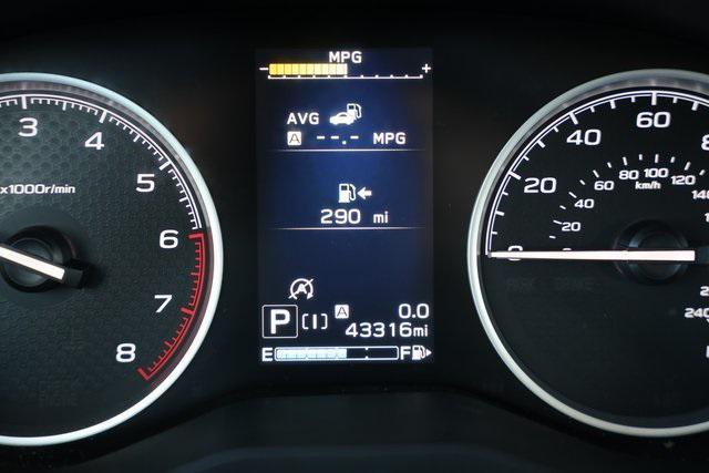 Photo of 2020 Ice Silver Metallic Subaru Forester
