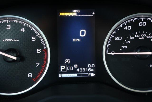 Photo of 2020 Ice Silver Metallic Subaru Forester