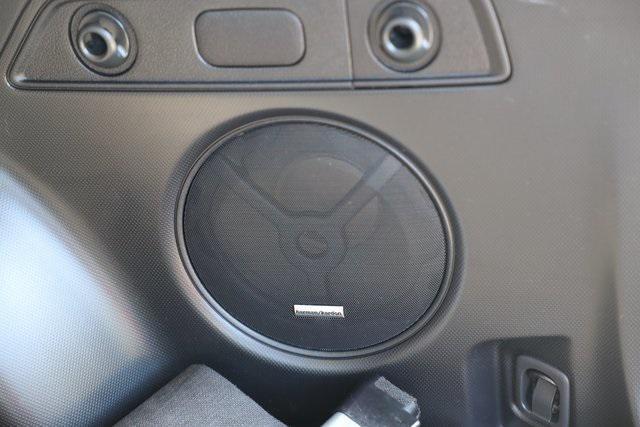 Photo of 2020 Ice Silver Metallic Subaru Forester