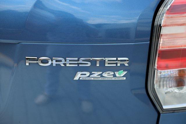 Photo of 2017 Quartz Blue Pearl Subaru Forester