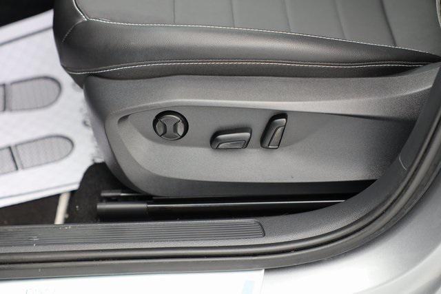 Photo of 2023 Gray Volkswagen Taos