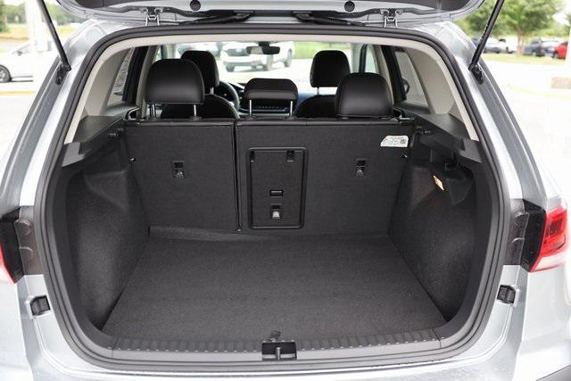 Photo of 2023 Gray Volkswagen Taos