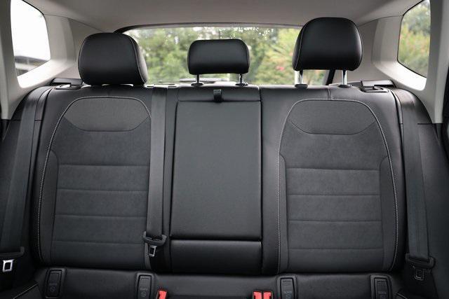 Photo of 2023 Gray Volkswagen Taos