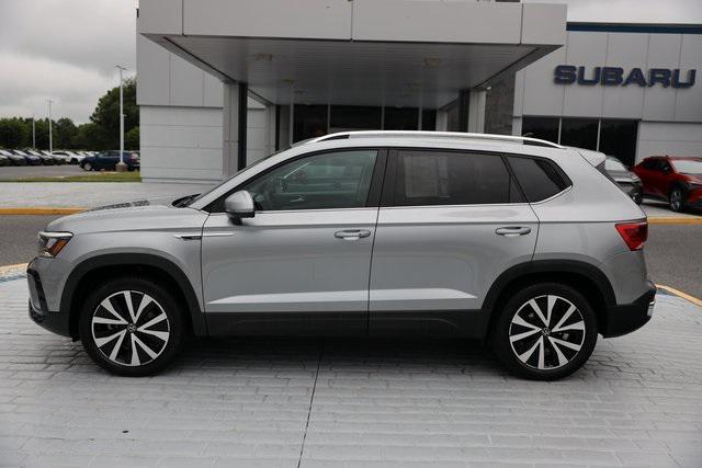 Photo of 2023 Gray Volkswagen Taos