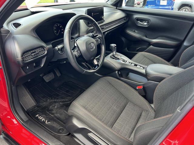 Photo of 2023 Milano Red Honda HR-V