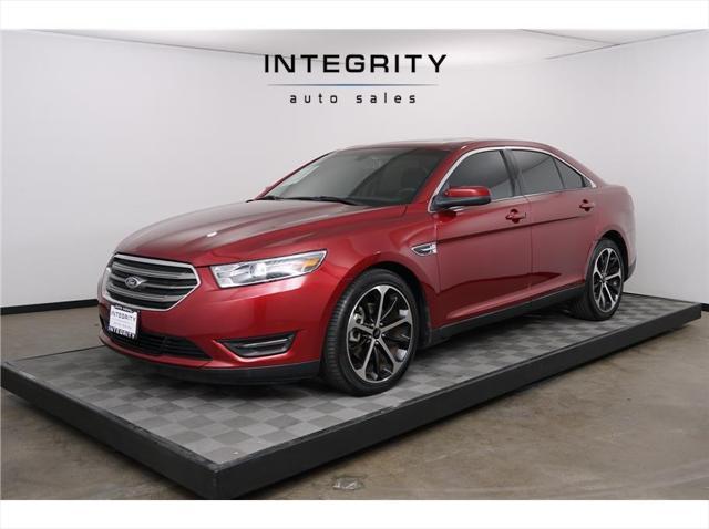 2016 Ford Taurus