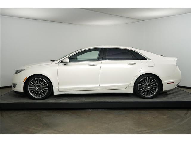 Photo of 2016 Confidential White Lincoln MKZ Hybrid