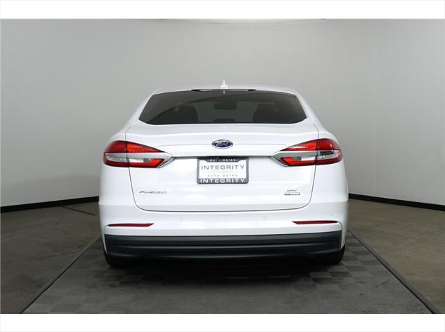 Photo of 2020 White Ford Fusion