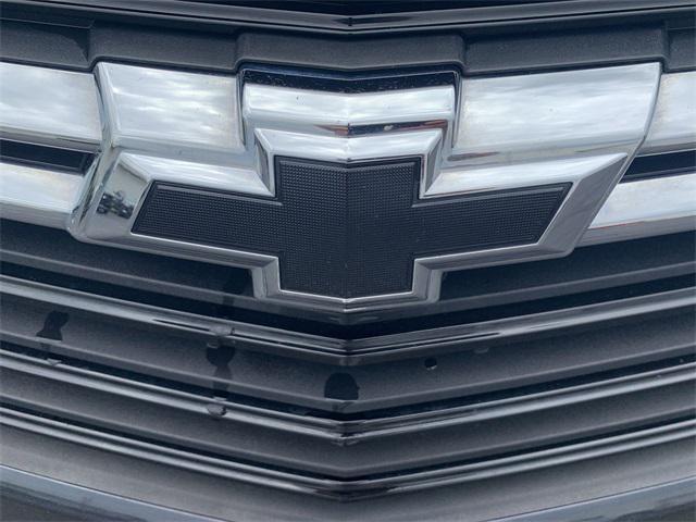 Photo of 2022 Iron Gray Metallic Chevrolet Equinox