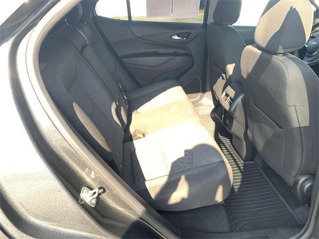 Photo of 2018 Nightfall Gray Metallic Chevrolet Equinox