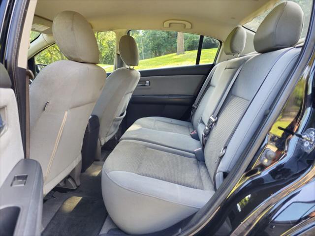Photo of 2012 Super Black Nissan Sentra