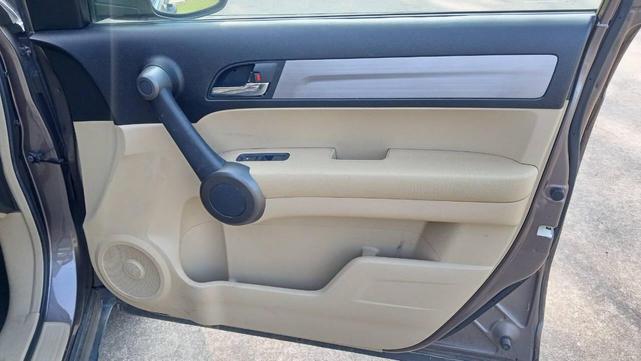 Photo of 2011 Brown Honda CR-V