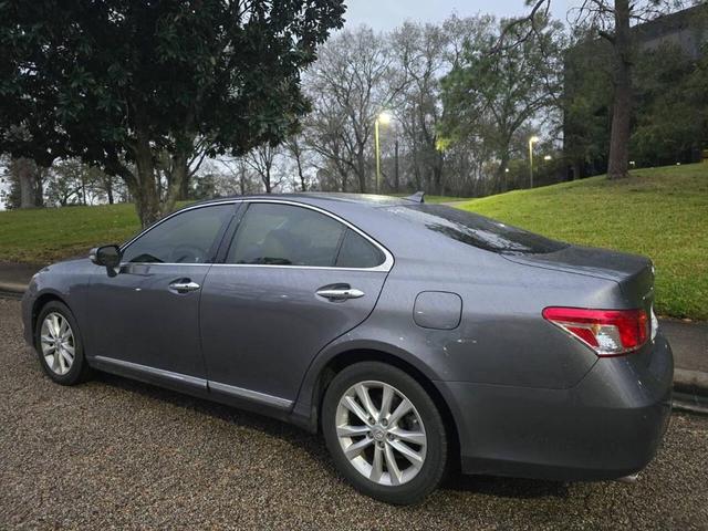 Photo of 2012 Charcoal Lexus ES 350