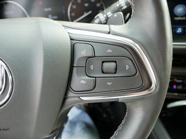 Photo of 2021 Summit White Buick Envision