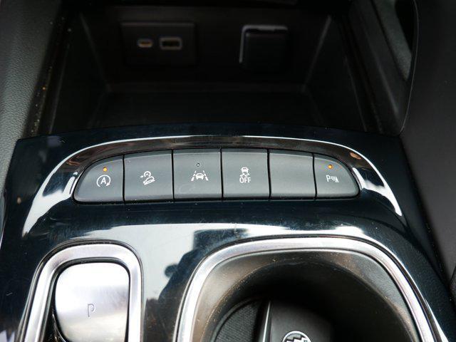 Photo of 2021 Summit White Buick Envision