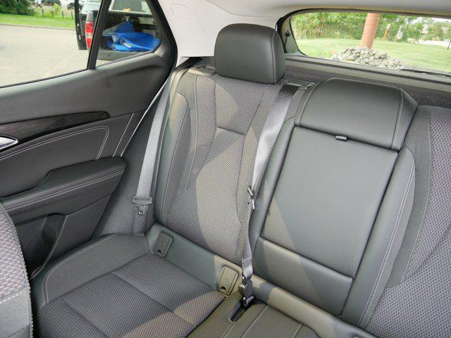 Photo of 2021 Summit White Buick Envision