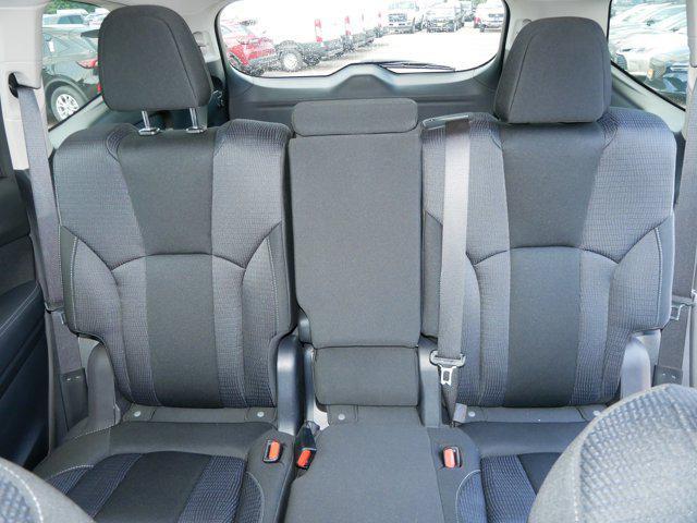 Photo of 2022 Ice Silver Metallic Subaru Ascent