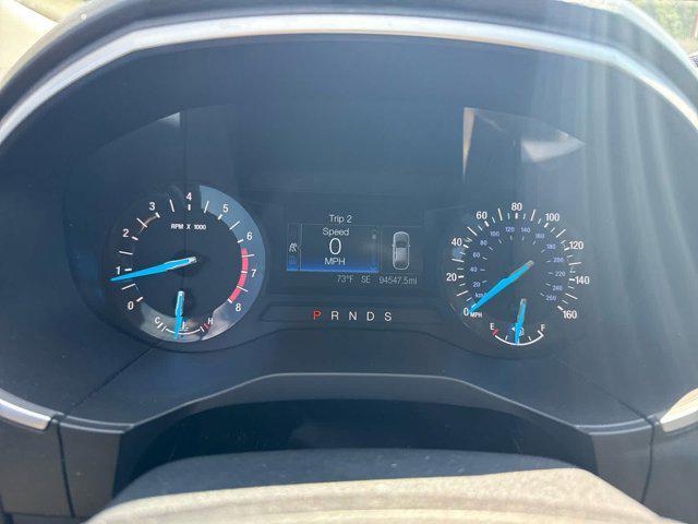 Photo of 2017 Blue Jeans Metallic Ford Edge