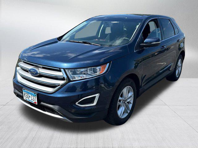 Photo of 2017 Blue Jeans Metallic Ford Edge