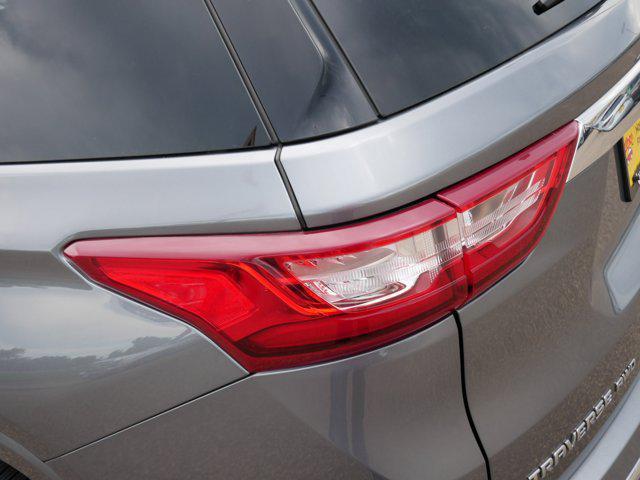 Photo of 2020 Satin Steel Metallic Chevrolet Traverse