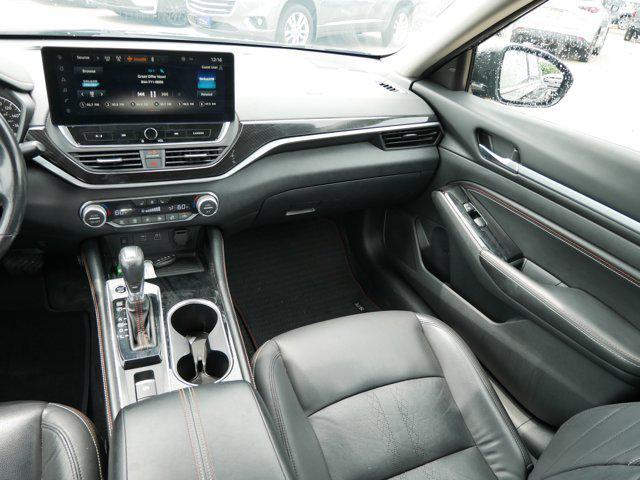 Photo of 2023 Deep Blue Pearl Nissan Altima