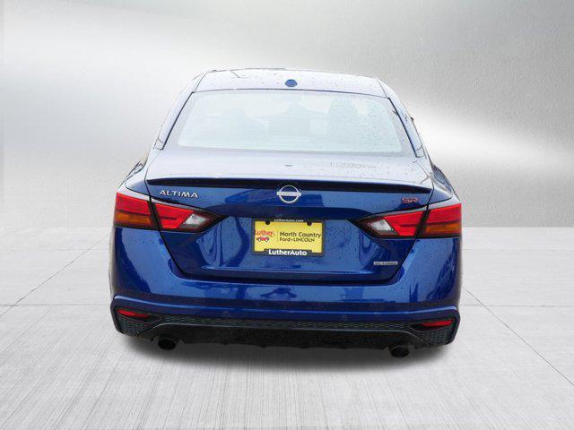 Photo of 2023 Deep Blue Pearl Nissan Altima