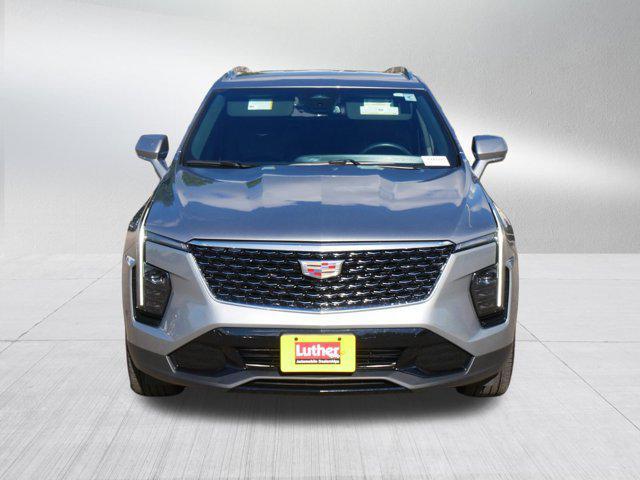 Photo of 2025 Argent Silver Metallic Cadillac XT4