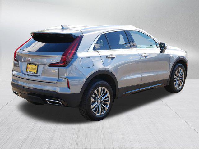 Photo of 2025 Argent Silver Metallic Cadillac XT4