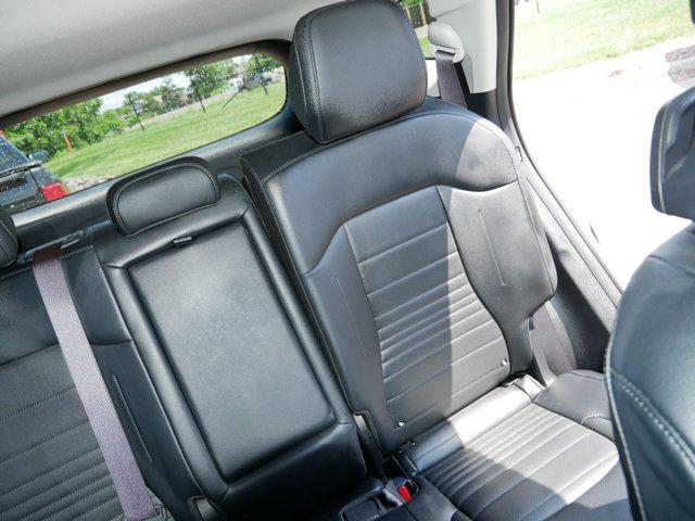 Photo of 2024 Snow White Pearl Kia Sportage Hybrid