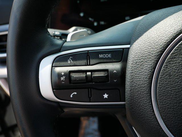 Photo of 2024 Snow White Pearl Kia Sportage Hybrid