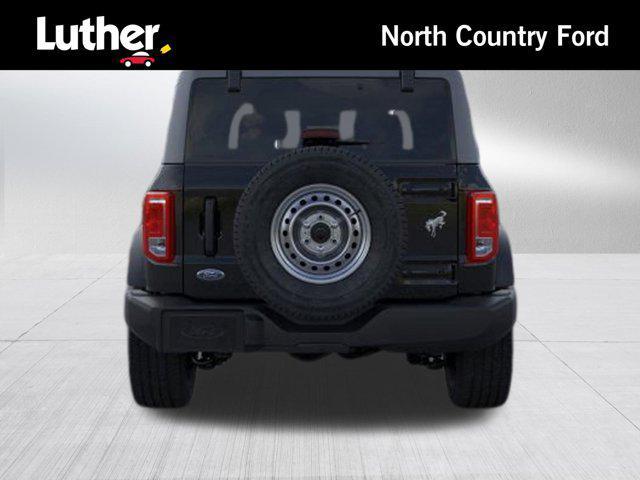 Photo of 2025 Shadow Black Ford Bronco